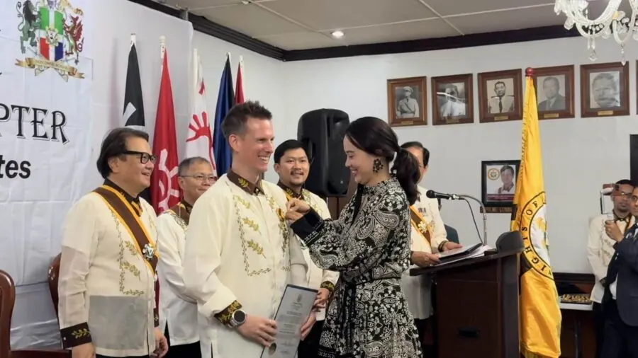 Mark Clayton Honoured with Knighthood by the Order of the Knights of Rizal